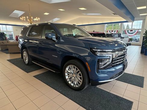 Used 2026 Chevrolet Tahoe LT w/ Comfort Package AWD/4WD image 7