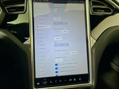 Used 2017 Tesla Model S 100D image 19