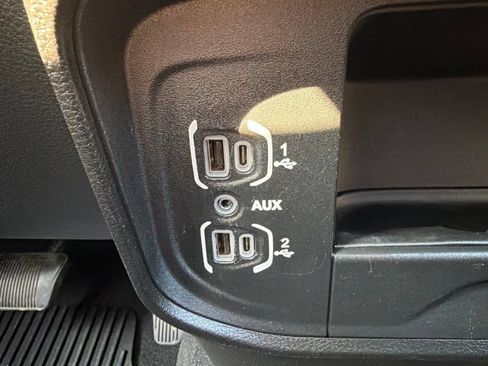 Used 2021 RAM 3500 Tradesman AWD/4WD image 38