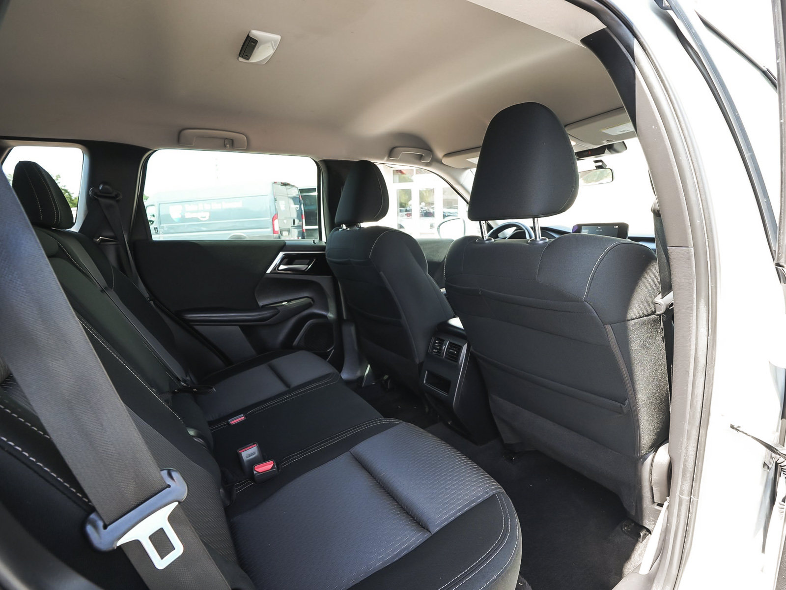 Used 2023 Mitsubishi Outlander ES AWD/4WD image 40