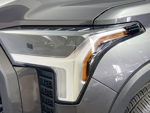 Used 2024 Toyota Tundra SR5 w/ SR5 Convenience Package image 11