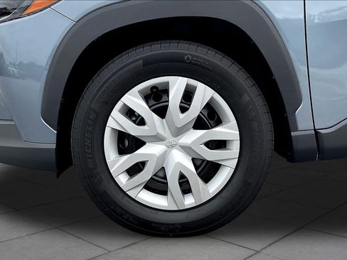 Used 2026 Toyota Corolla Cross L FWD image 11