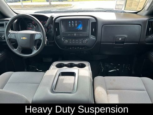 Used 2019 Chevrolet Silverado 1500 Custom w/ Custom Convenience Package AWD/4WD image 10