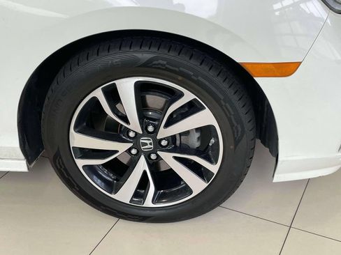 Used 2019 Honda Odyssey Elite image 5