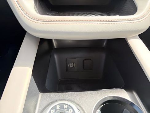 New 2026 Ford Explorer Active AWD/4WD image 27