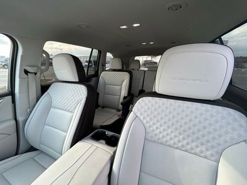 Used 2024 GMC Acadia Denali w/ Super Cruise Package image 14