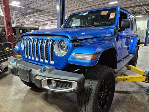 Used 2023 Jeep Wrangler Unlimited Sahara image 21