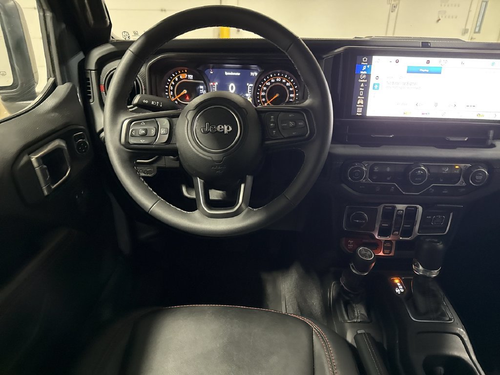 Used 2026 Jeep Wrangler Unlimited Rubicon AWD/4WD image 11