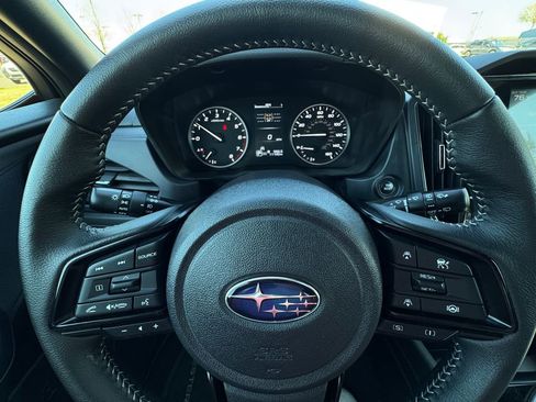 Used 2025 Subaru Forester Premium image 13