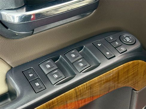 Used 2014 GMC Sierra 1500 SLT w/ SLT Crew Cab Value Package image 28