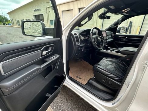 Used 2022 RAM 1500 Big Horn AWD/4WD image 7