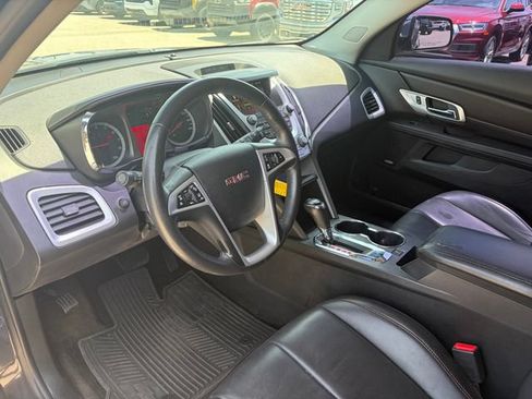 Used 2016 GMC Terrain SLT w/ Driver Alert Package I FWD image 2