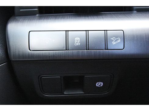 Used 2024 Hyundai Kona SEL w/ Convenience Package FWD image 23
