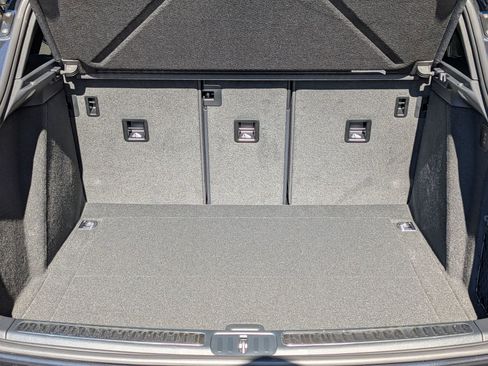 New 2026 Porsche Macan S image 26