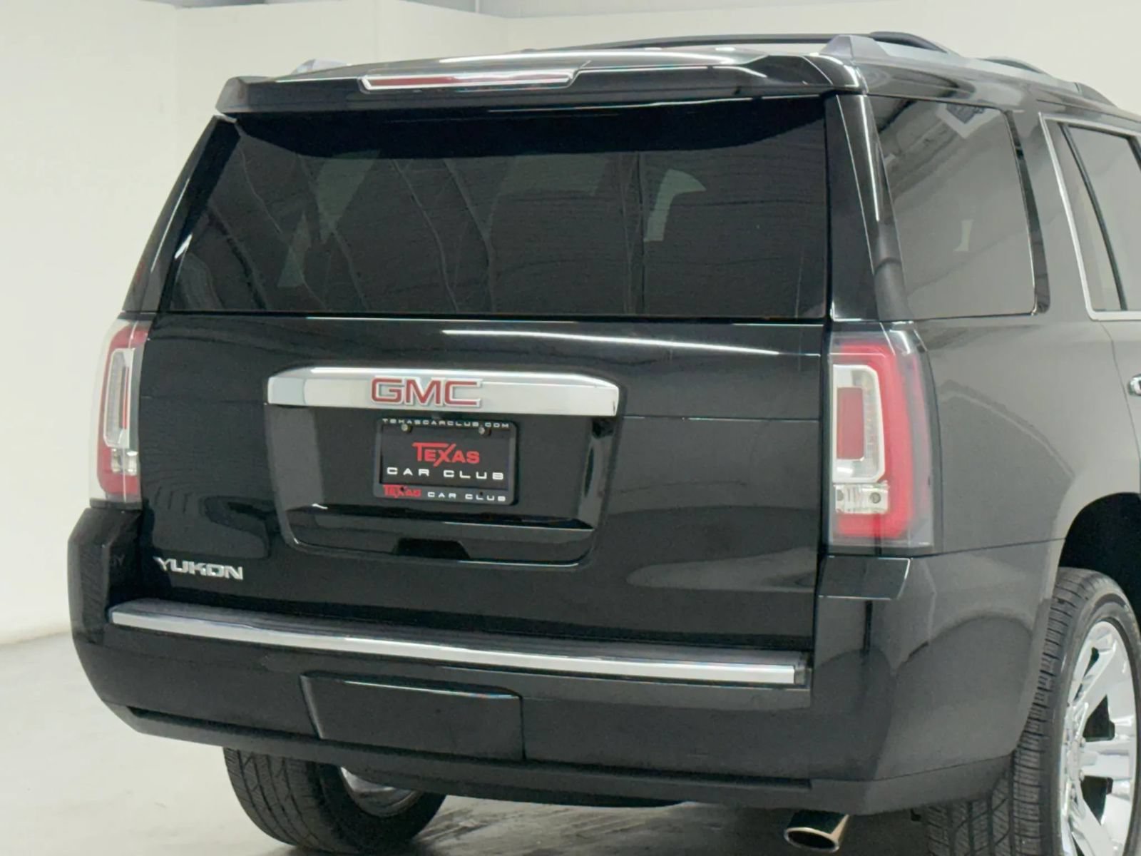 Used 2018 GMC Yukon Denali w/ Open Road Package RWD image 43