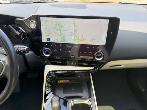 Used 2024 Lexus NX 350 AWD w/ Vision Package image 31