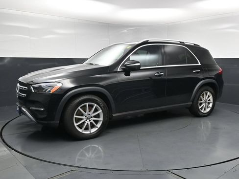 Used 2026 Mercedes-Benz GLE 450e 4MATIC image 1