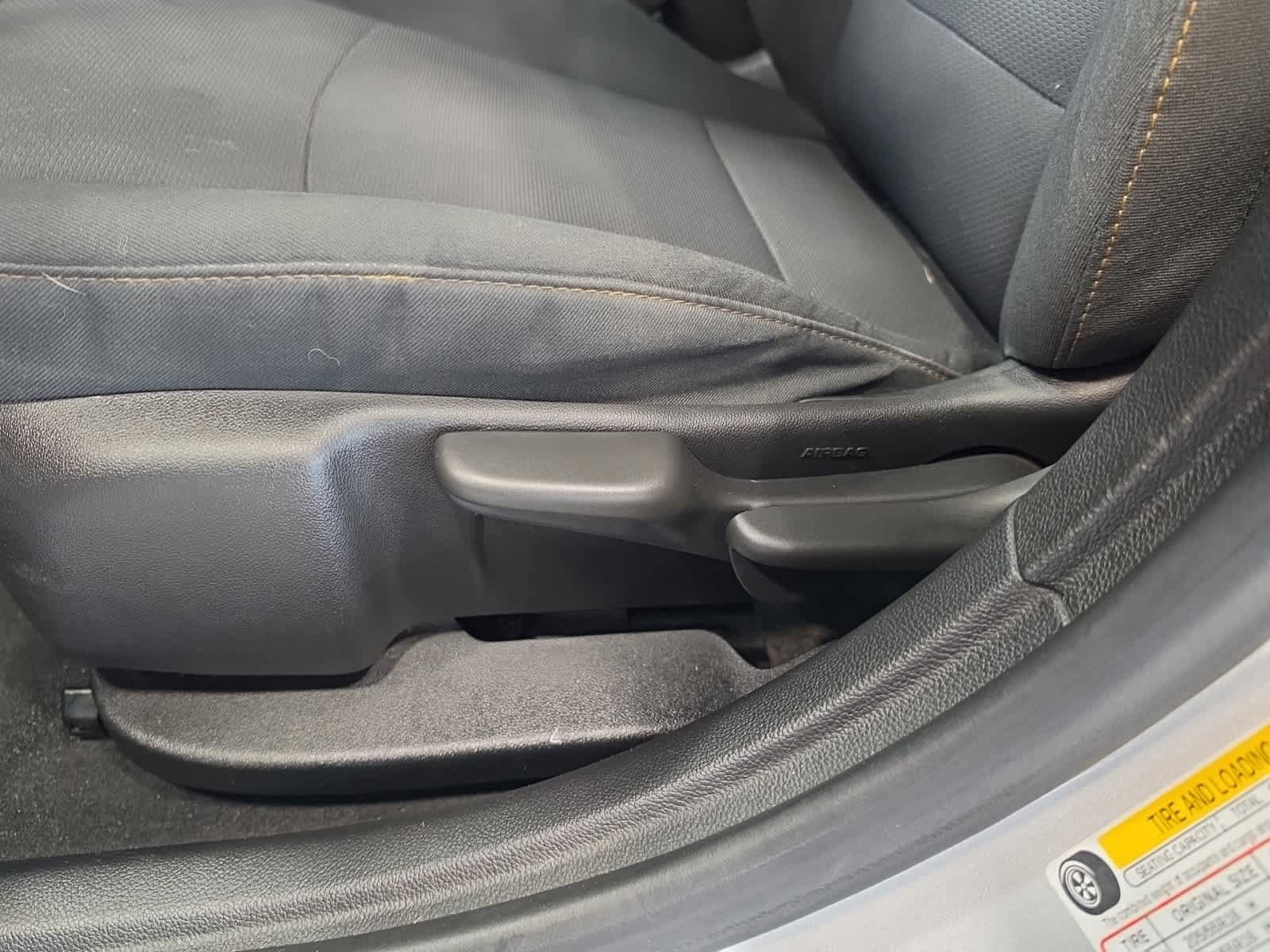 Used 2019 Chevrolet Cruze LS w/ LS Convenience Package FWD image 16
