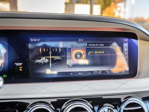 Used 2018 Mercedes-Benz S 560 4MATIC Sedan image 22