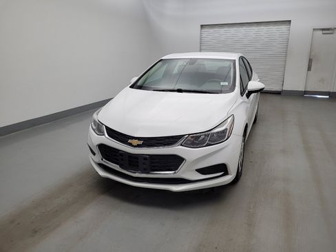 Used 2018 Chevrolet Cruze LS w/ LS Fleet Convenience Package FWD image 15
