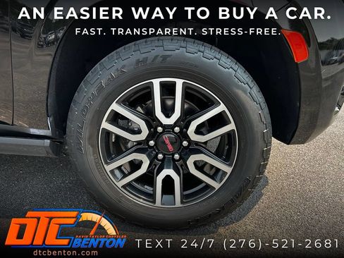 Used 2021 GMC Yukon XL AT4 w/ AT4 Premium Plus Package AWD/4WD image 35