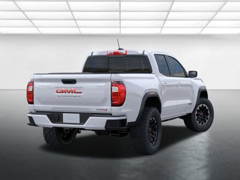 New 2026 GMC Canyon AT4 AWD/4WD image 4