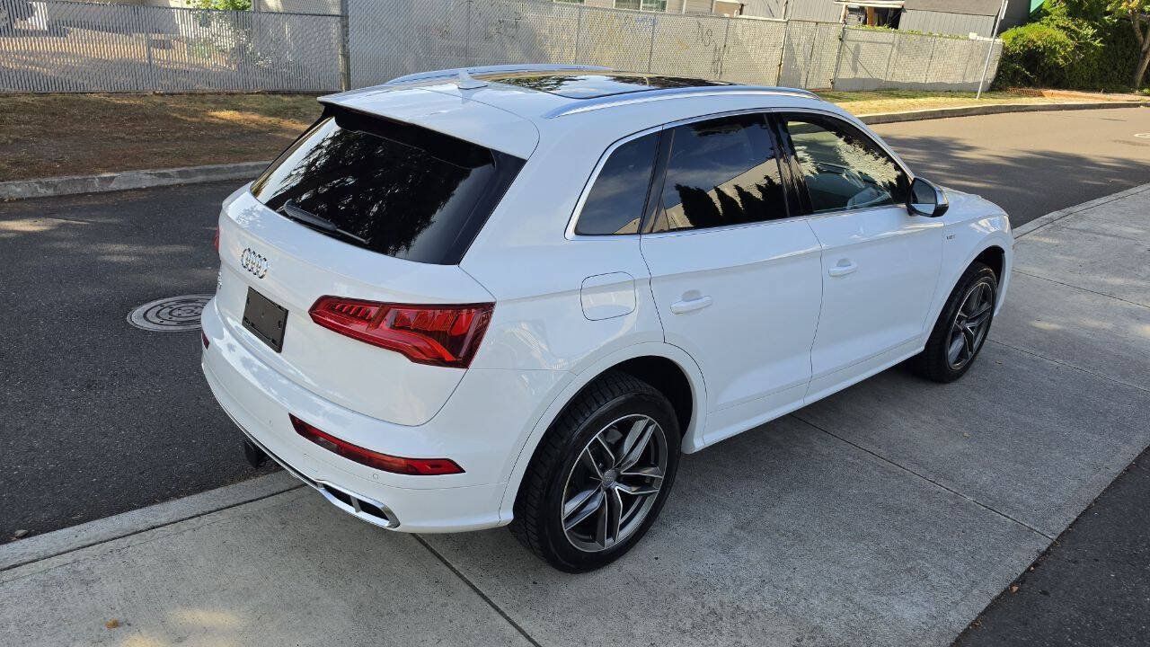 Used 2018 Audi SQ5 Prestige w/ Prestige Package AWD/4WD image 5
