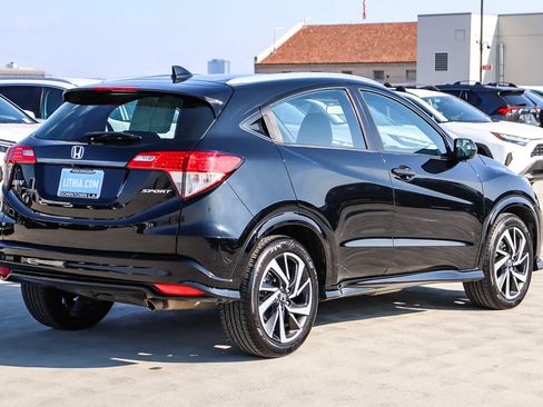 Used 2020 Honda HR-V Sport image 4