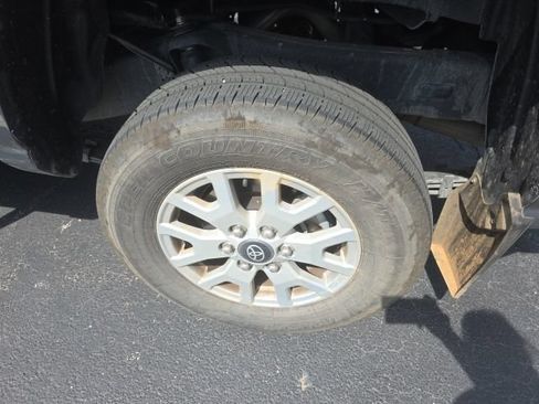 Used 2024 Toyota Tacoma SR RWD image 7