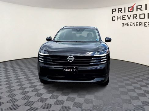 Used 2026 Nissan Kicks SV w/ SV Premium Package FWD image 3