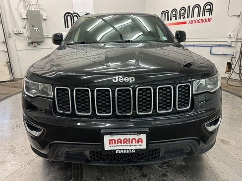 Used 2018 Jeep Grand Cherokee Laredo image 10