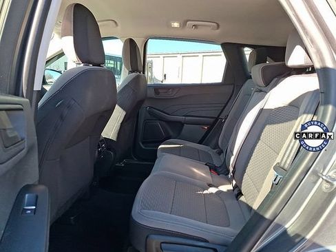 Used 2022 Ford Escape SE w/ SE Sport Appearance Package AWD/4WD image 10