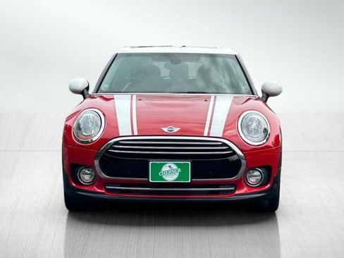 Used 2018 MINI Cooper Clubman ALL4 AWD/4WD image 2