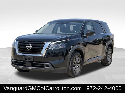 Used 2024 Nissan Pathfinder S AWD/4WD image 5
