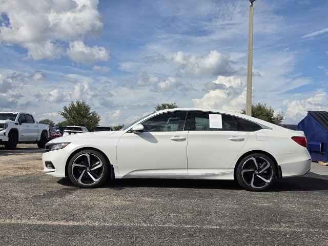 Used 2020 Honda Accord Sport image 3