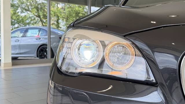 Used 2012 BMW 750i RWD image 8