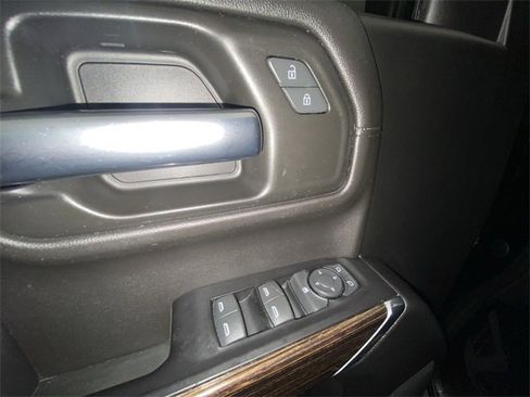 Used 2019 GMC Sierra 1500 Elevation image 13