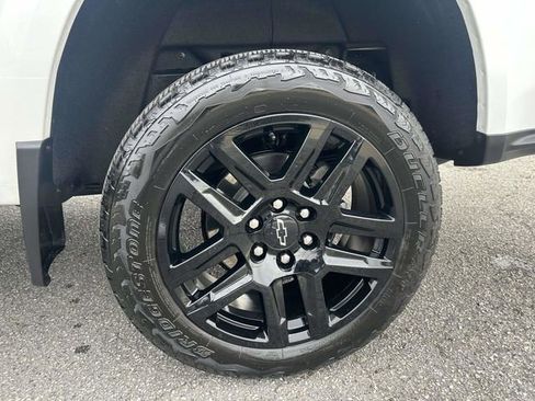 Used 2025 Chevrolet Colorado Z71 w/ Z71 Convenience Package 2 image 10