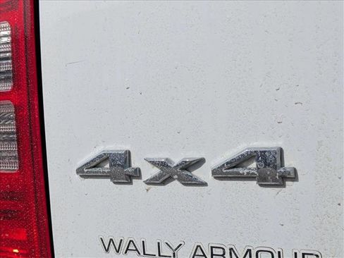 Used 2014 Jeep Patriot Latitude w/ Sun/Sound Group image 16