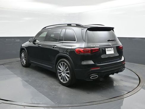 Certified 2023 Mercedes-Benz GLB 250 image 5