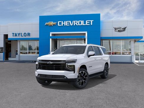 New 2026 Chevrolet Suburban RST w/ Comfort Package AWD/4WD image 8