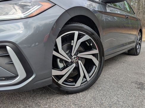 Used 2025 Volkswagen Jetta SEL image 36