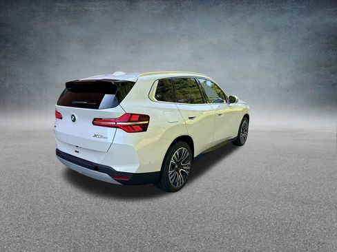 New 2025 BMW X3 xDrive30i w/ Premium Package image 8