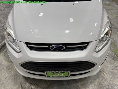 Used 2017 Ford C-MAX SE image 18