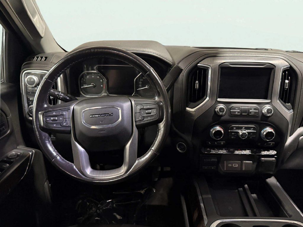 Used 2020 GMC Sierra 1500 Denali w/ Denali Ultimate Package AWD/4WD image 10