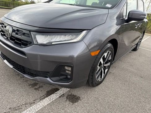 Used 2026 Honda Odyssey EX-L image 4