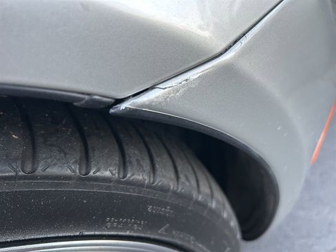 Used 2004 Lexus SC 430 Convertible image 11