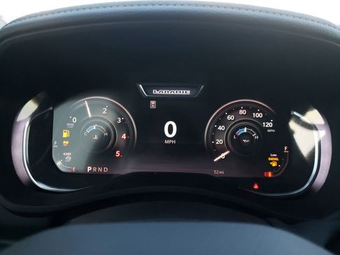 New 2025 RAM 2500 Laramie w/ Night Edition AWD/4WD image 36