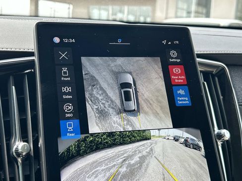 New 2026 Volvo XC90 B6 Ultra image 30