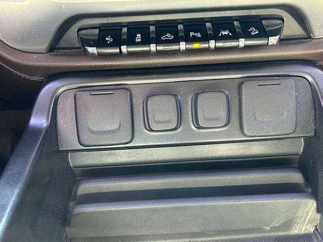 Used 2018 GMC Sierra 1500 SLT AWD/4WD image 15